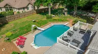 "Lakeshore Landing"- Next to Lake Norman, Pool, Game Room, Pickleball, Putt Putt -  Ferienhäuser