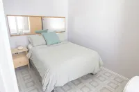 Niagara Falls cottage, close to all amenities.