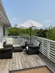 Charming 2-bedroom condo in nice Douglas with Pool