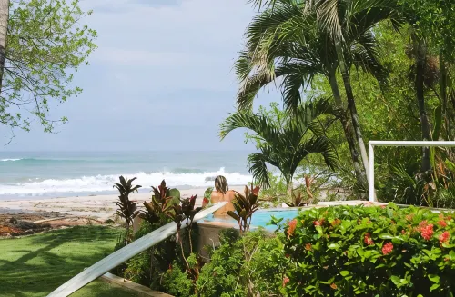 Beachfront House - Villaer