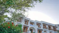 Effie Hotel