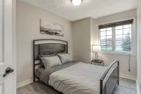 Modern 3br 3 ba house near downtown w/ amenities - 3 ดาว