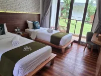 Are You and I Bed & Breakfast Hotels in Cimenyan