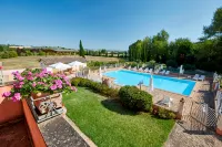 Agriturismo Il Molino Antico - 5 Girasoli - Swimmingpools