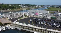 The Hotel at Cape Ann Marina - parking