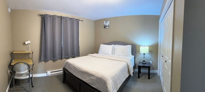 Welcome to this beautiful cozy and peaceful unit at the heart of East Saint John Hôtels à&nbsp;: Saint-Jean