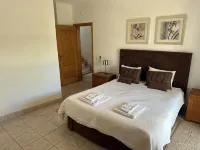 Deluxe Golf Townhouse Only 5 Mins To The Beach - Wi-Fi