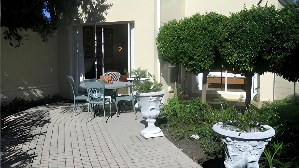 Navona Constantia Guest Cottage
