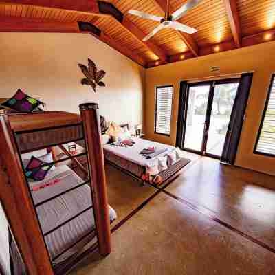 Three Palms Beachfront Villa Rooms
