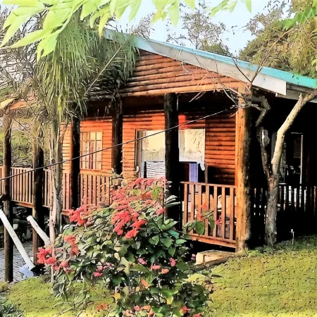 Viewpoint Lodge & Safari Tours