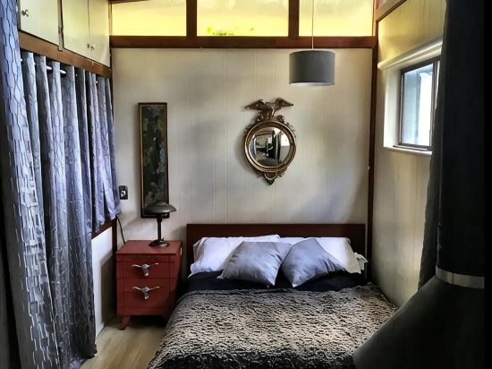 Seattle City Cottage