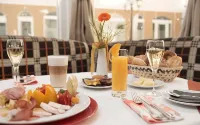 Luitpoldpark Hotel - sarapan
