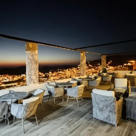 Tetra Tree Hotel