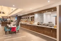 Town Lodge Johannesburg Airport - breakfast