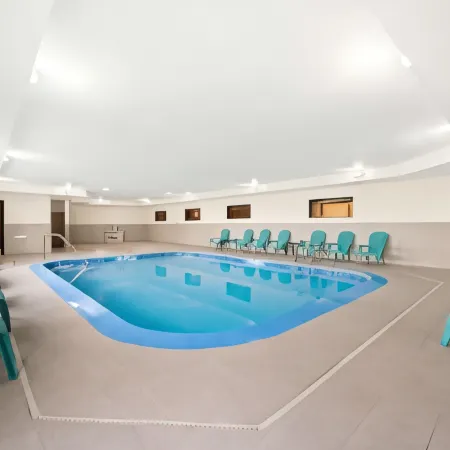 Comfort Inn & Suites Decatur-Forsyth
