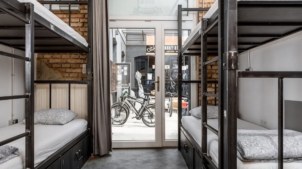 Stay Swanky Hostel