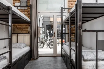 Stay Swanky Hostel Hotels in 