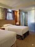 Rich & Free Hotel Kaifeng - parking