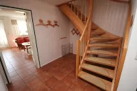 Komf. Apartment, 5 pers., 3 bedrooms, 2 bathrooms, near Sankt Peter-O. , right on the dike - Homestays