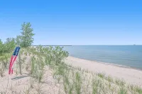 August 9th-16th, 2026 Available! Heated Pool! Sleeps 20! - 4-Star