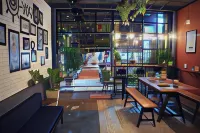 Kon-Tiki DaNang Hostel - Hostales