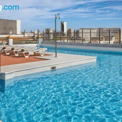 إكسي سيفييا ماكارينا Hotels near بلازا نويفا