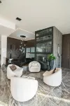 Lovera Hotel - Bintang 4
