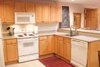 Boyne Mountain, Disciples Village Condo - Steps To Boyneland Run - 3 estrellas