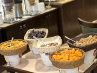 Jouhayna Hotel - 早餐