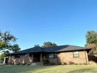 Mid-West Mod-1 mile to OU-Central Norman-Sleeps 16 - 4-Star