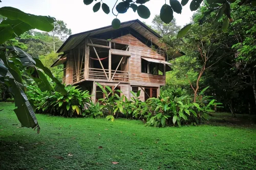 Casa Piña,  Bamboo Rainforest Beach House - 3-Star