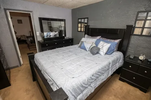Cozy modern farmhouse in the heart of Cheyenne - 3-نجوم