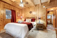 Lake Escape; Sleeps12, Hottub, Gameroom & Utv, Direct Snowmobile - Homestays