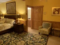 Luxury in prime location. Hot tub, games room with pool table. 4th night free. - Jacuzzi