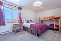 Equipped family-sized ski chalet in Driggs, ID a short drive to Grand Targhee. - Chalets