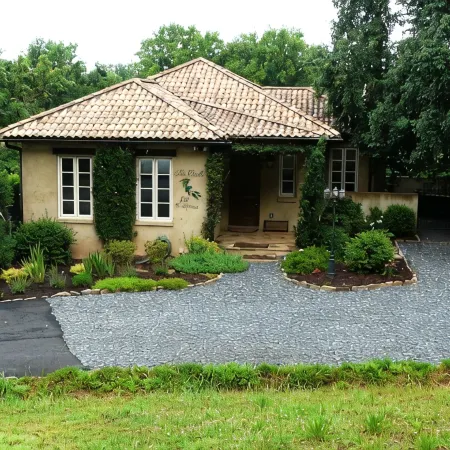 Villa Oliveti, an Authentic Tuscan Villa in Montaluce, License #4833