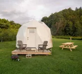 Smoky Mountains Glamping Dome #1 (Read Details) - 5 tähden