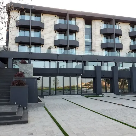Le Pave Residences