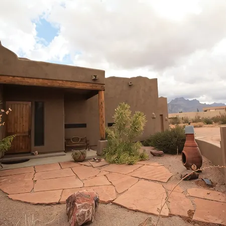 Saguaro Sunset Retreat
