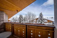 Luxe Chalet - Sleeps 15 - Wifi
