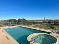 La Quinta Inn & Suites by Wyndham Fort Worth - Lake Worth - spa