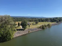 Rainbows End River Lodge - 3-Star