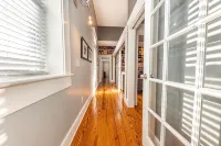 Unique 2 Bedroom Condo | Water View of New Bern - 3-Star