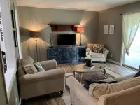 Sleeps 6 in prime location - 방갈로