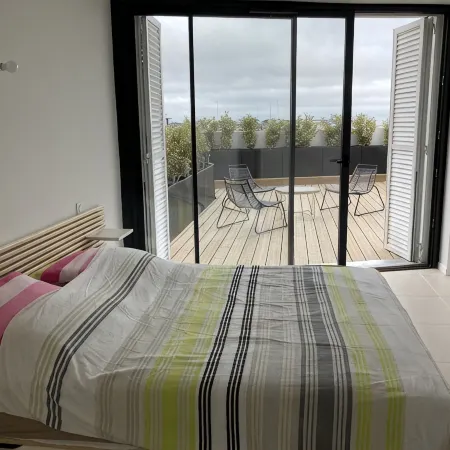 Foncillon beach, residence with swimming pool facing the sea