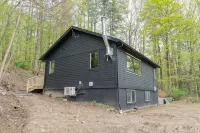 Mossy Moody Cabin in High Falls, NY - 샬레 호텔