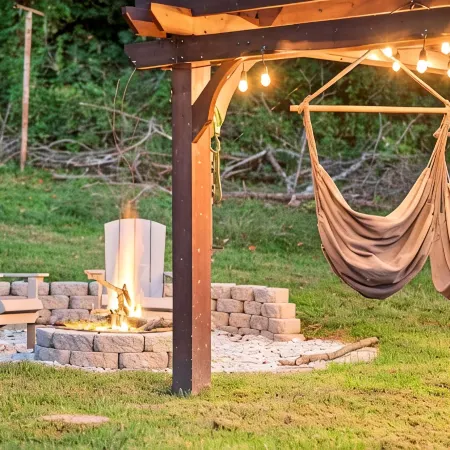Rustic Mountain Home w Theater Room & Fire Pit, Minutes to Svu, W&L, & Vmi