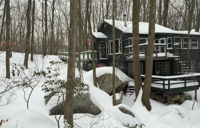 Log Cabin on A Lake with Private Dock & Beach! One Hour from NYC! No Pet Fees!