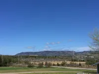 Cheticamp Outback Inn - parking