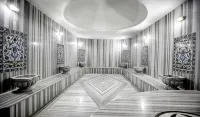 โรงแรมมิตันเนียเรเกนซี่ - ที่มีสปา
